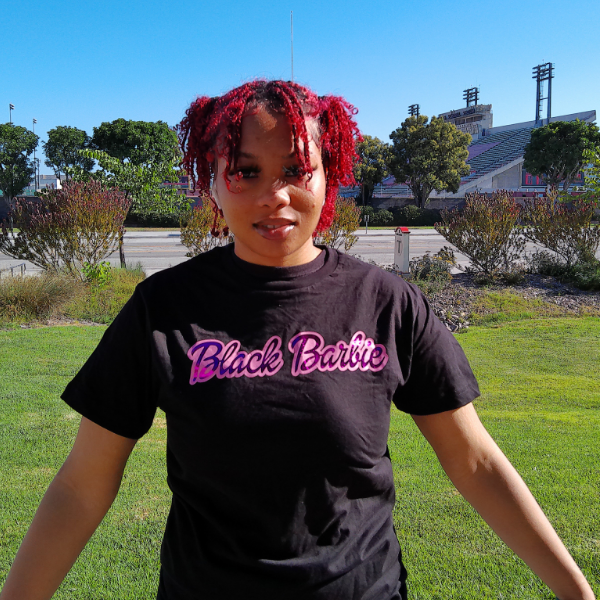 Black Barbie - t-shirt